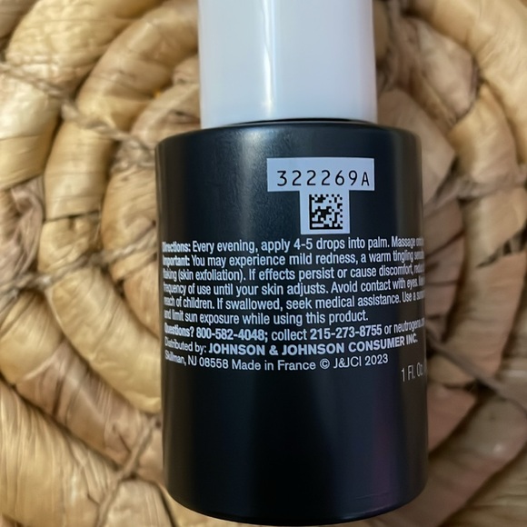 Neutrogena - Picture 5 of 7